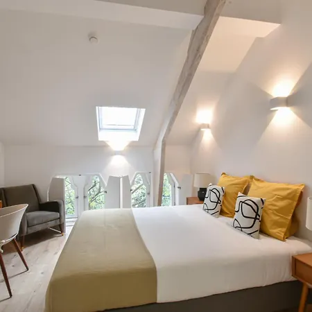 Aparthotel Laa