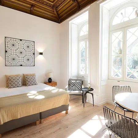Laa Aparthotel 4*