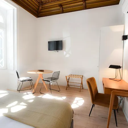 Laa Aparthotel 4*